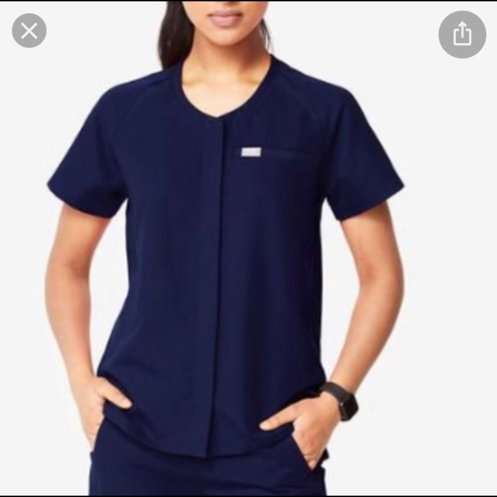 Figs Navy Large Tela Scrub Top